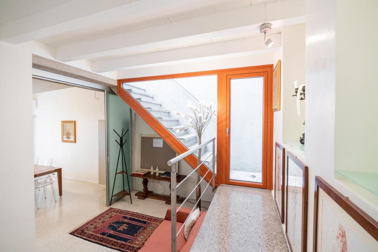 Ferienwohnung Terrazza Garibaldi By Postcardsfrom Verona Exterior foto