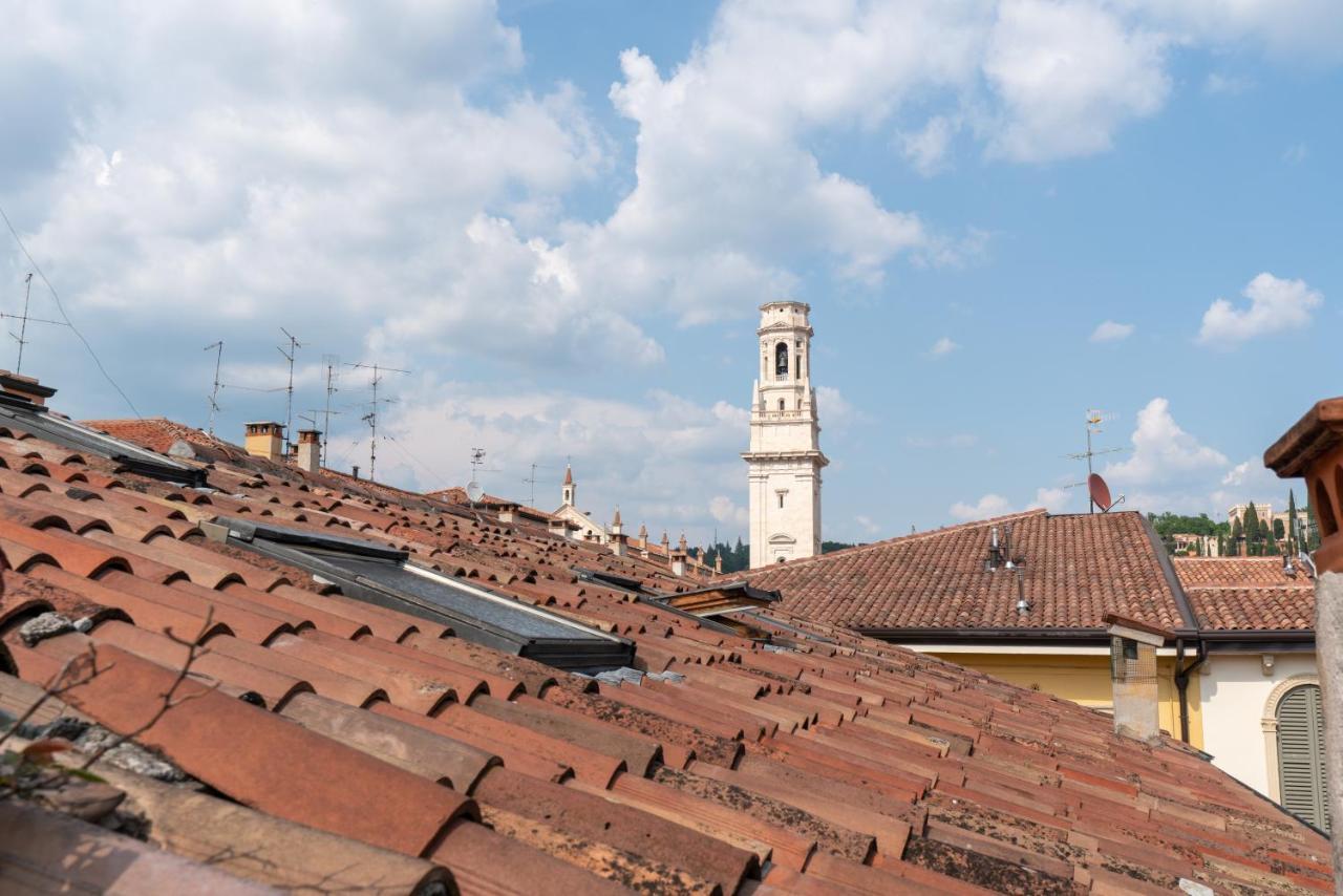Ferienwohnung Terrazza Garibaldi By Postcardsfrom Verona Exterior foto